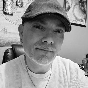 Meet your Posher, Anthony